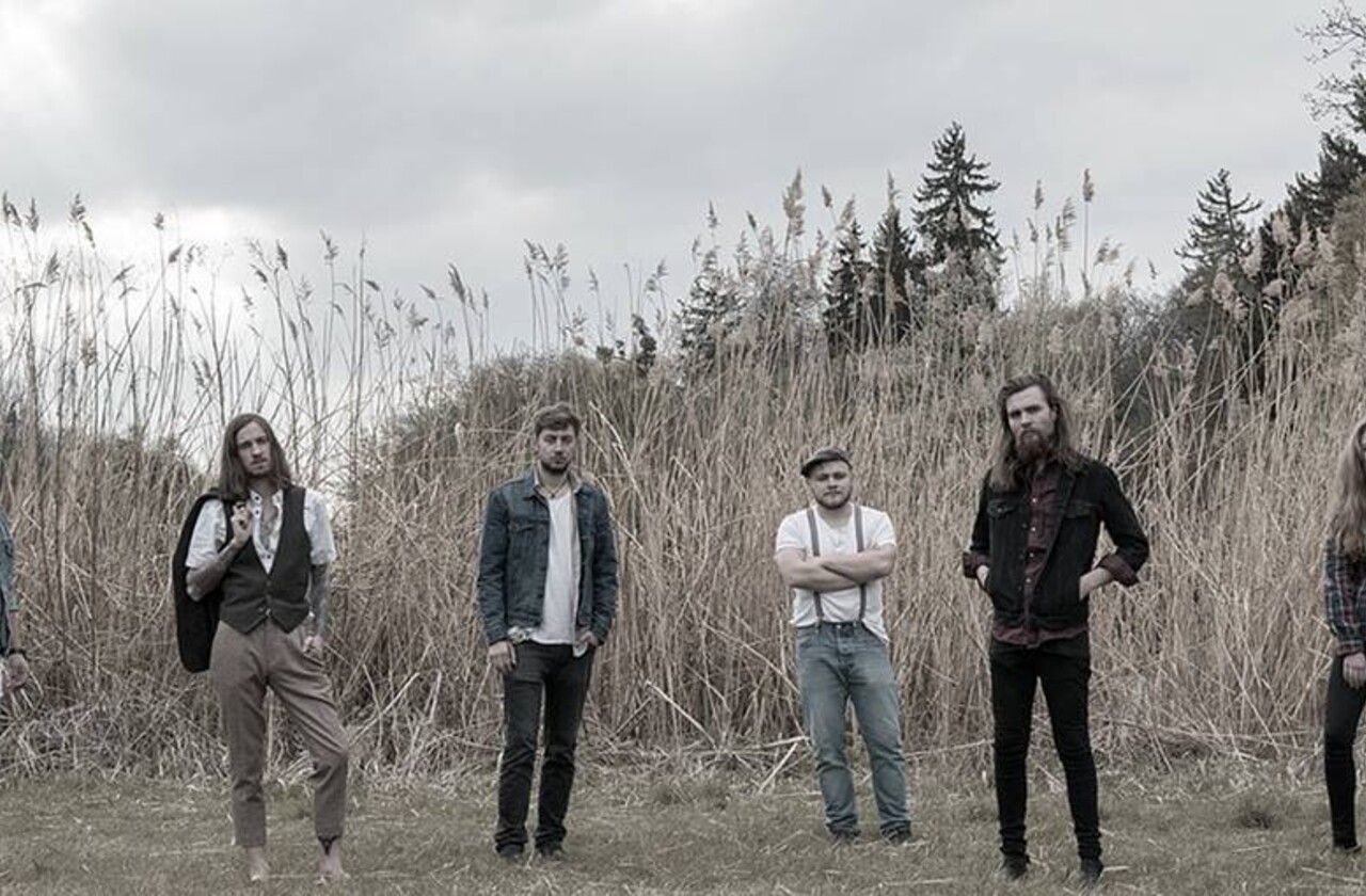 Künstlerfoto Trails