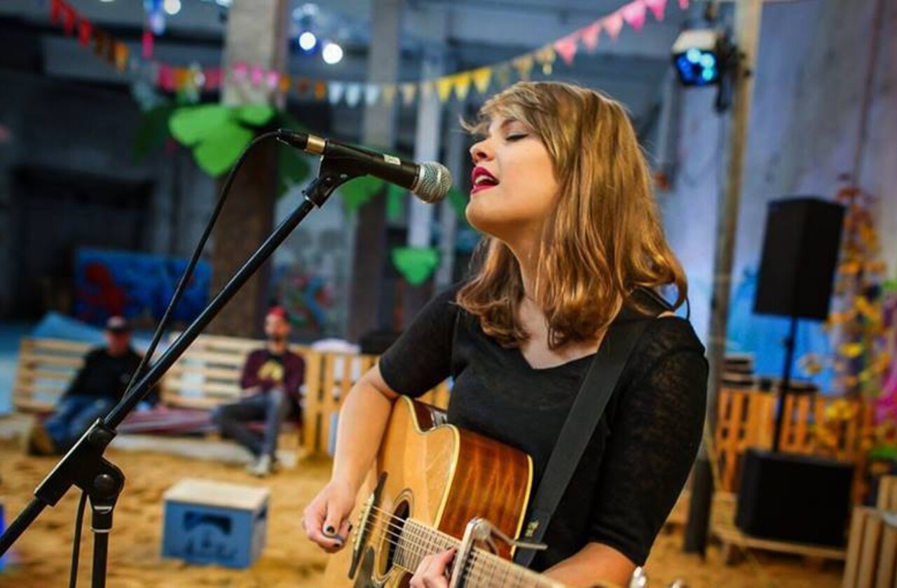 Künstlerfoto Amber Leaves